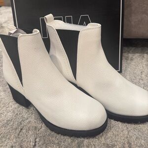 MIA Women's White and Black Ankle Booties